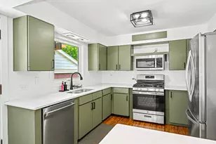 114 W Berkshire Ave, Lombard, IL 60148 - Photo 14