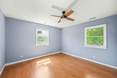 114 W Berkshire Avenue, Lombard, IL 60148 - Photo 24