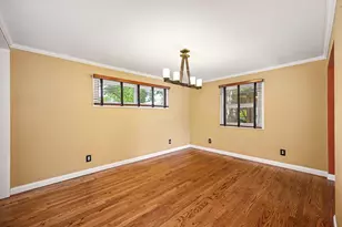 114 W Berkshire Ave, Lombard, IL 60148 - Photo 8
