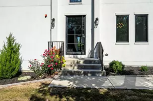 3112 Cara Ln, Oak Brook, IL 60523 - Photo 4
