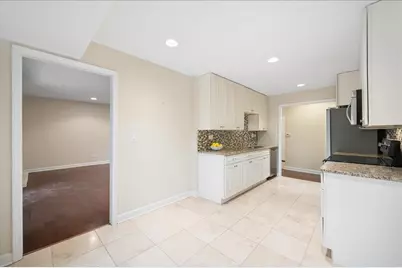 1740 Mission Hills Road #112, Northbrook, IL 60062 - Photo 8