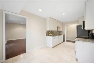 1740 Mission Hills Rd, Northbrook, IL 60062 - Photo 8