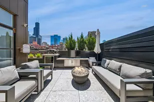 333 N Jefferson St, Chicago, IL 60661 - Photo 26