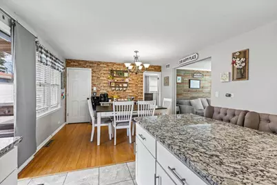 8836 W 93rd Place, Hickory Hills, IL 60457 - Photo 12