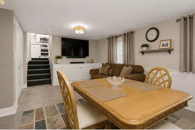 115 N Rose Avenue, Addison, IL 60101 - Photo 12