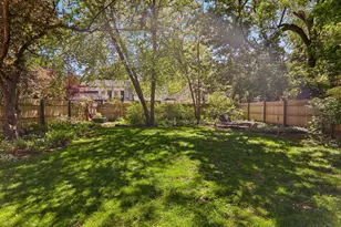 2724 Simpson St, Evanston, IL 60201 - Photo 32