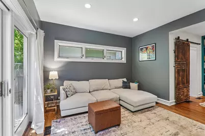 2724 Simpson Street, Evanston, IL 60201 - Photo 8