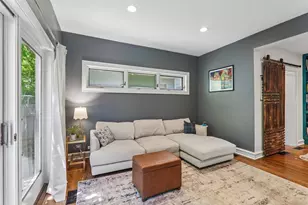 2724 Simpson St, Evanston, IL 60201 - Photo 8