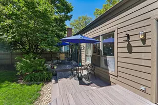 2724 Simpson St, Evanston, IL 60201 - Photo 28