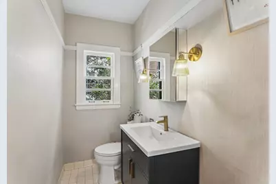 2724 Simpson Street, Evanston, IL 60201 - Photo 16
