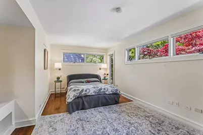 2724 Simpson Street, Evanston, IL 60201 - Photo 18