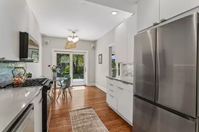 2724 Simpson Street, Evanston, IL 60201 - Photo 12
