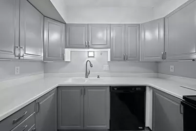 2501 26th Avenue Court #1-E, Rock Island, IL 61201 - Photo 10