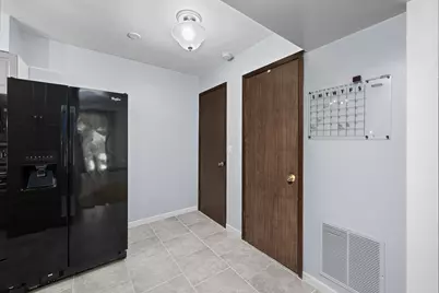 2501 26th Avenue Court #1-E, Rock Island, IL 61201 - Photo 12