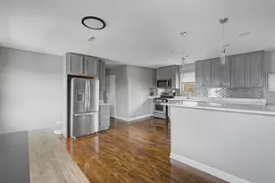 6540 S Maryland Ave, Chicago, IL 60637 - Photo 8