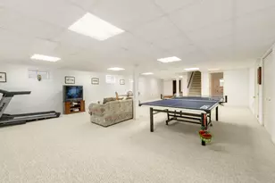 65 Regent Dr, Oak Brook, IL 60523 - Photo 26