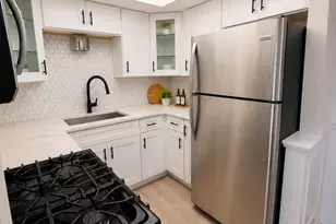 9122 W 140th St, Orland Park, IL 60462 - Photo 10