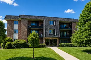 9122 W 140th St, Orland Park, IL 60462 - Photo 1