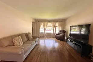 10021 Minnick Ave, Oak Lawn, IL 60453 - Photo 6