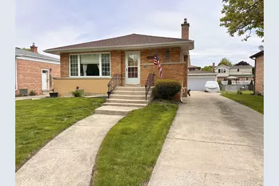 10021 Minnick Avenue, Oak Lawn, IL 60453 - Photo 2