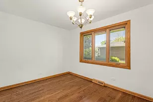 6351 W 124th Pl, Palos Heights, IL 60463 - Photo 4