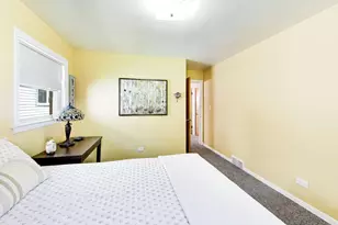 210 N 2nd Ave, Villa Park, IL 60181 - Photo 16