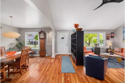 826 N Main Street, Naperville, IL 60563 - Photo 16