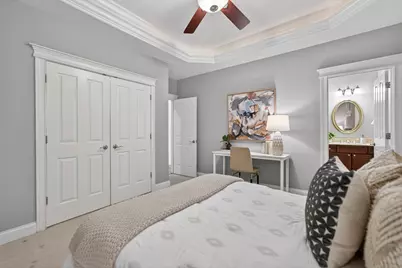 924 W Roscoe Street #1, Chicago, IL 60657 - Photo 42