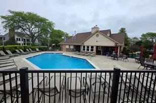 225 Willow Pkwy, Buffalo Grove, IL 60089 - Photo 30