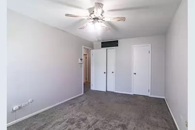 414 Inverrary Lane #414, Deerfield, IL 60015 - Photo 12