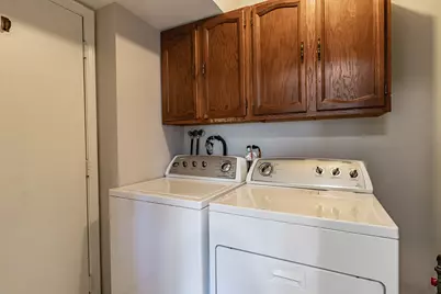 414 Inverrary Lane #414, Deerfield, IL 60015 - Photo 10