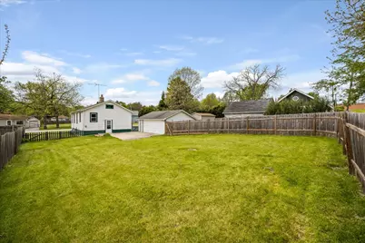 274 Kossuth Street, South Elgin, IL 60177 - Photo 16