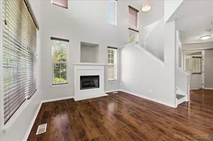 2940 White Thorn Cir, Naperville, IL 60564 - Photo 12