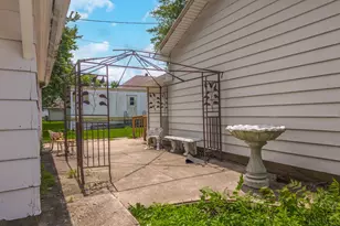 302 Norton St, Cabery, IL 60919 - Photo 4