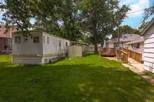 302 Norton St, Cabery, IL 60919 - Photo 40