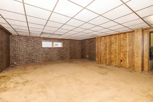 302 Norton St, Cabery, IL 60919 - Photo 10
