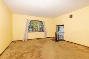 302 Norton St, Cabery, IL 60919 - Photo 14