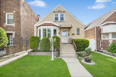 6422 S Komensky Avenue, Chicago, IL 60629 - Photo 1