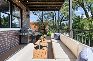823 W Wolfram St, Chicago, IL 60657 - Photo 18