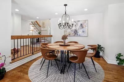39 The Court Of Cobblestone Court, Northbrook, IL 60062 - Photo 14