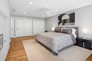 39 The Ct Of Cobblestone Ct, Northbrook, IL 60062 - Photo 18