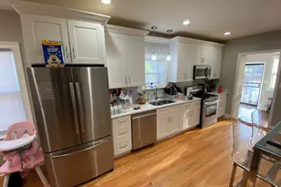 8136 S Luella Ave, Chicago, IL 60617 - Photo 8