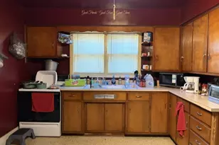 55 2nd St, Lasalle, IL 61301 - Photo 8