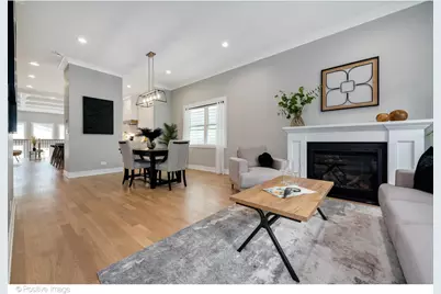 3107 N Oakley Avenue, Chicago, IL 60618 - Photo 2