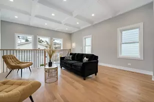 3107 N Oakley Ave, Chicago, IL 60618 - Photo 14