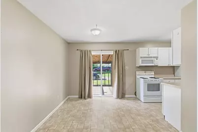 1303 W Prairie Street, Marion, IL 62959 - Photo 6