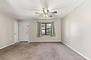 1303 W Prairie St, Marion, IL 62959 - Photo 4