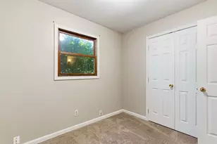 1303 W Prairie St, Marion, IL 62959 - Photo 12