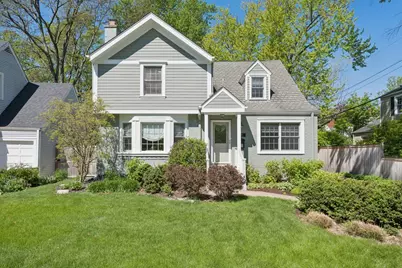 346 Lagoon Drive, Northfield, IL 60093 - Photo 1