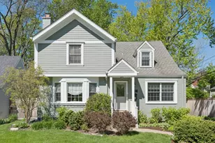 346 Lagoon Dr, Northfield, IL 60093 - Photo 26